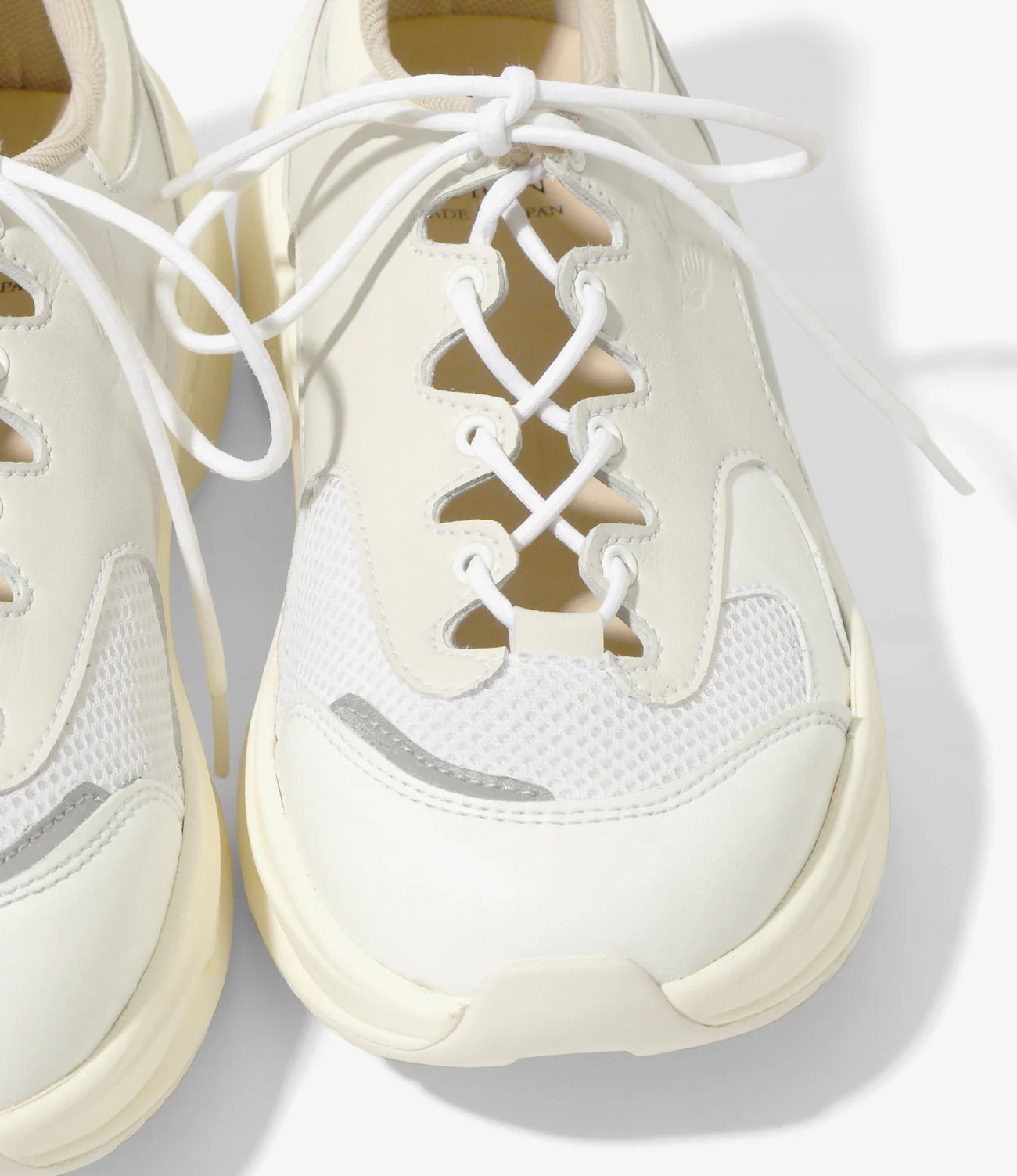 Gillie Sneakers - Off White - Image 2