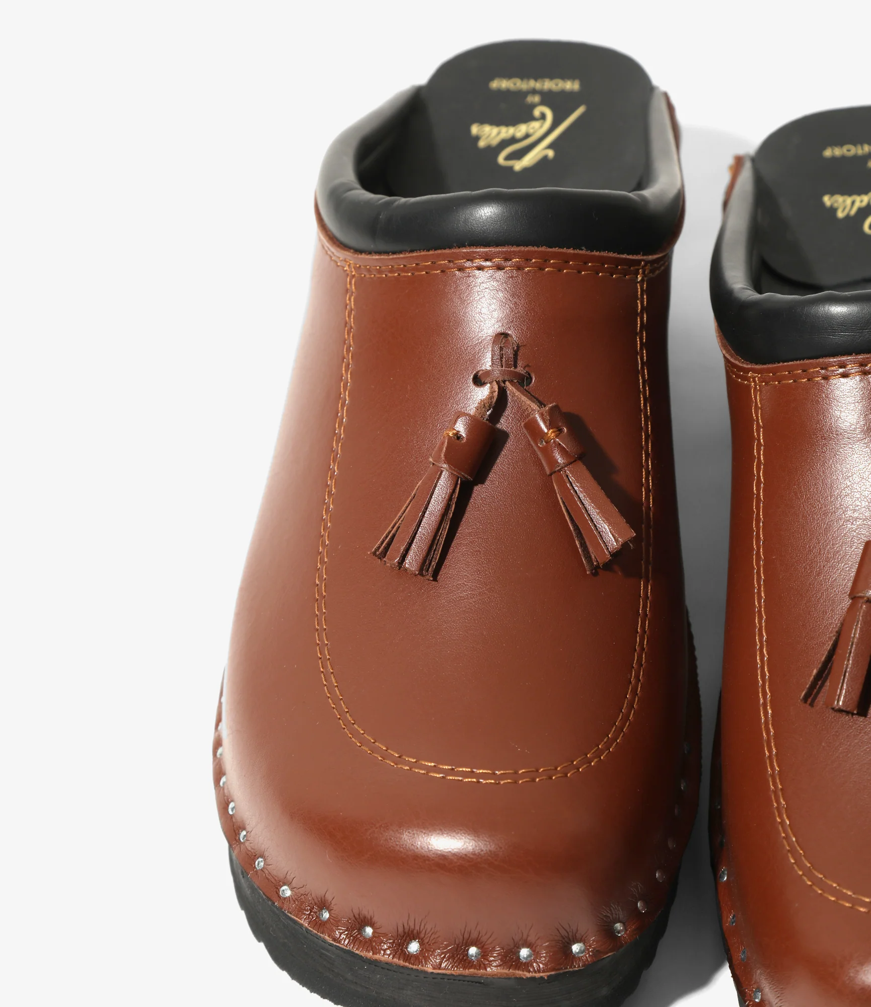 Needles x Troentorp - Tassel Clog - Rusty Brown / Black Ideal - Image 2